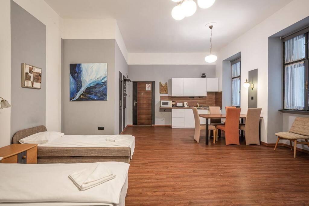 Ecostay Apartment O Street Budapest Bagian luar foto